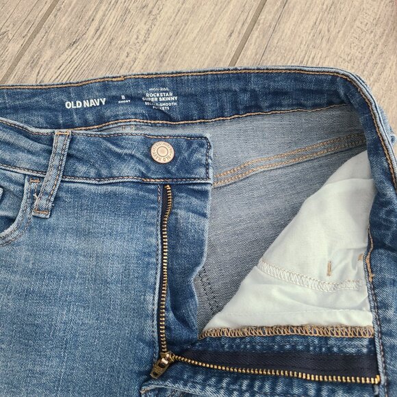 Old Navy Women’s High-Rise Rockstar Super Skinny Jeans Size 8 Short - Picture 8 of 10